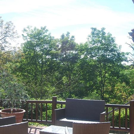 Au Son De L Angelus Bed & Breakfast Moncrabeau Luaran gambar