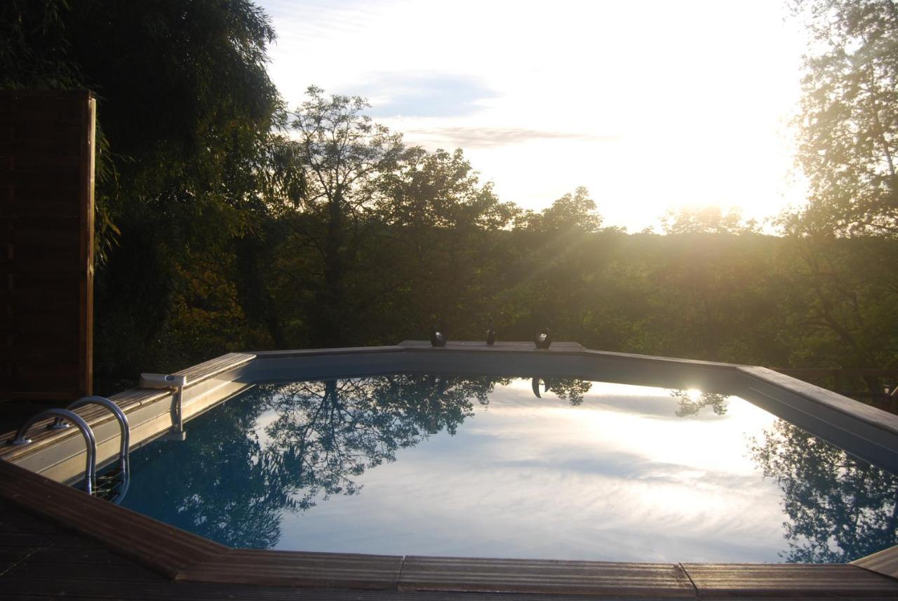 Au Son De L Angelus Bed & Breakfast Moncrabeau Luaran gambar